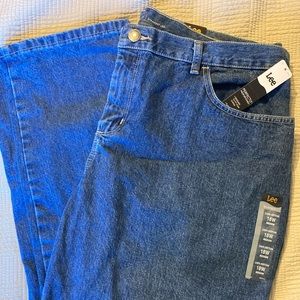 Lee relaxed fit, straight leg jean